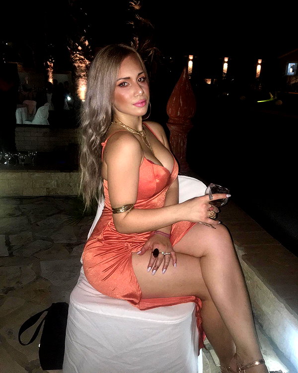 alexandra_stmtk instagram image archive image