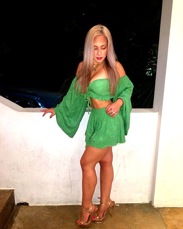 alexandra_stmtk instagram image archive image
