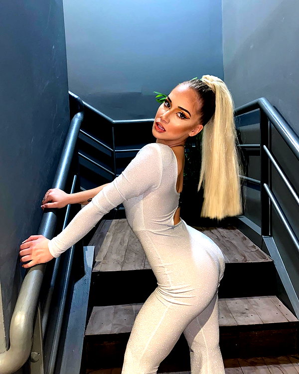 alexandra_stmtk instagram image archive image
