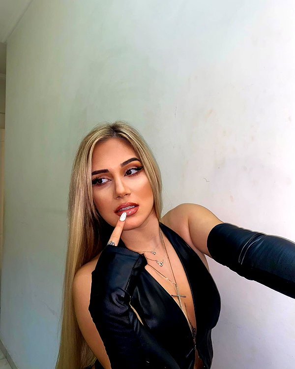alexandra_stmtk instagram image archive image