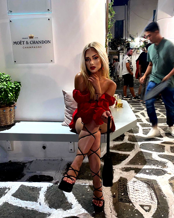 alexandra_stmtk instagram image archive image