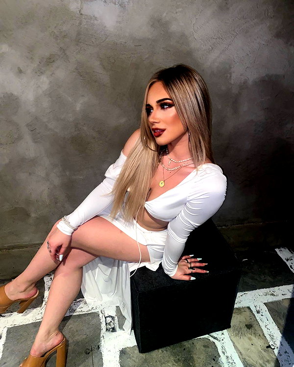 alexandra_stmtk instagram image archive image