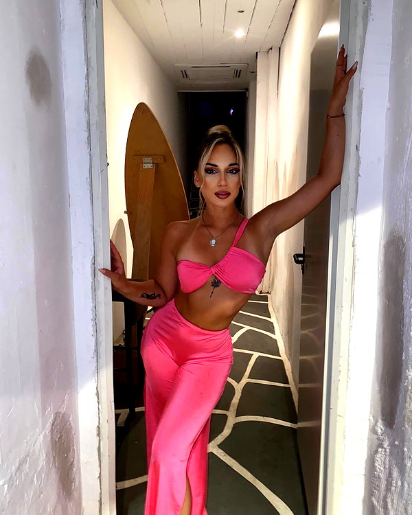 alexandra_stmtk instagram image archive image