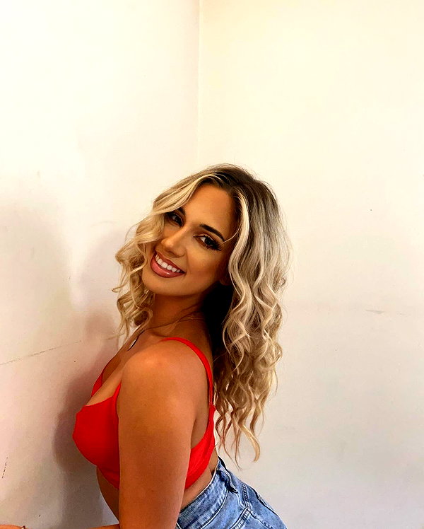 alexandra_stmtk instagram image archive image