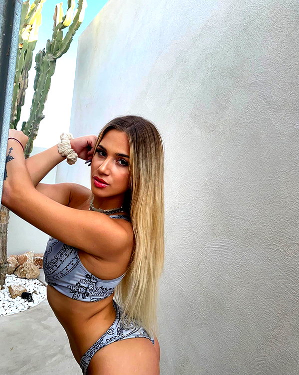 alexandra_stmtk instagram image archive image