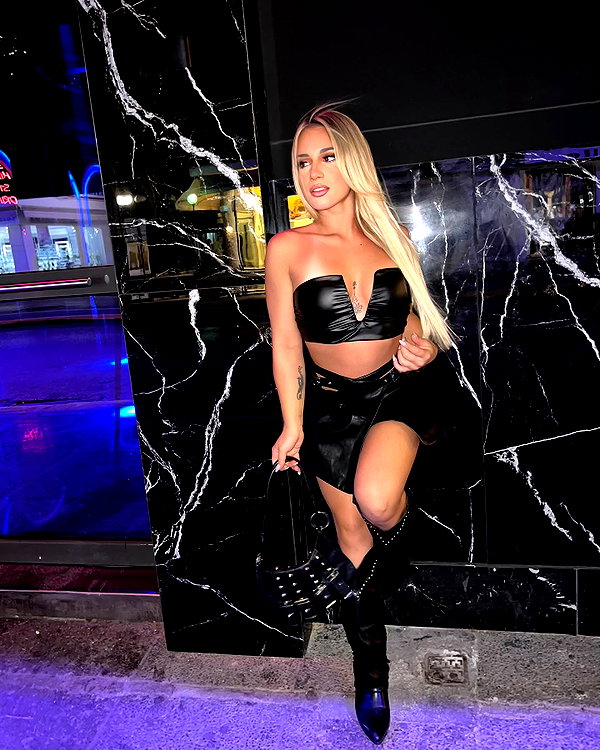 alexandra_stmtk instagram image archive image