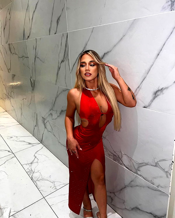 alexandra_stmtk instagram image archive image