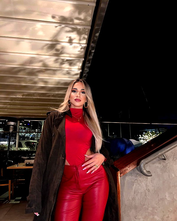 alexandra_stmtk instagram image archive image