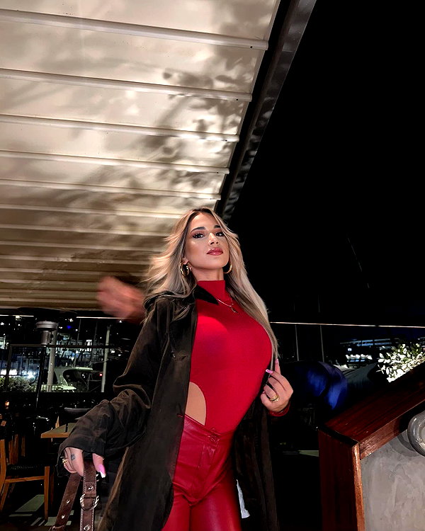 alexandra_stmtk instagram image archive image