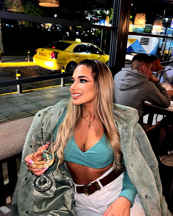 alexandra_stmtk instagram image archive image