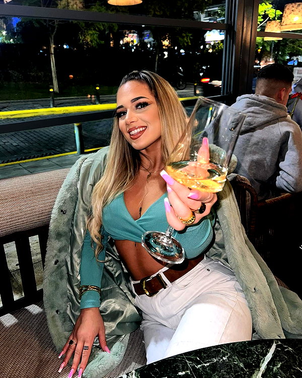 alexandra_stmtk instagram image archive image