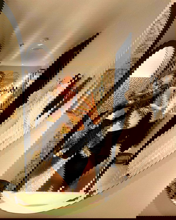 alexandramarianna alexandramarianna archive image