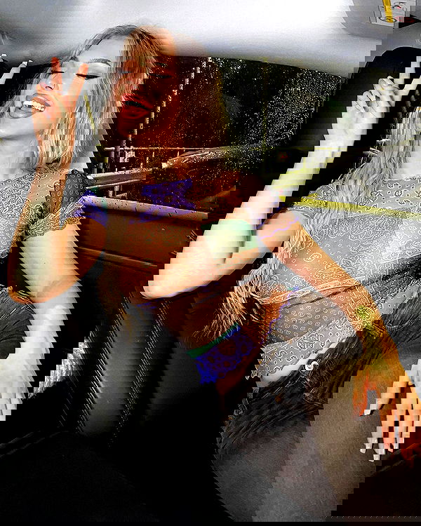 alexandramarianna alexandramarianna archive image