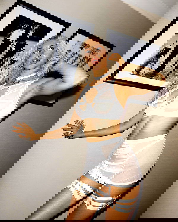 alexandramarianna alexandramarianna archive image