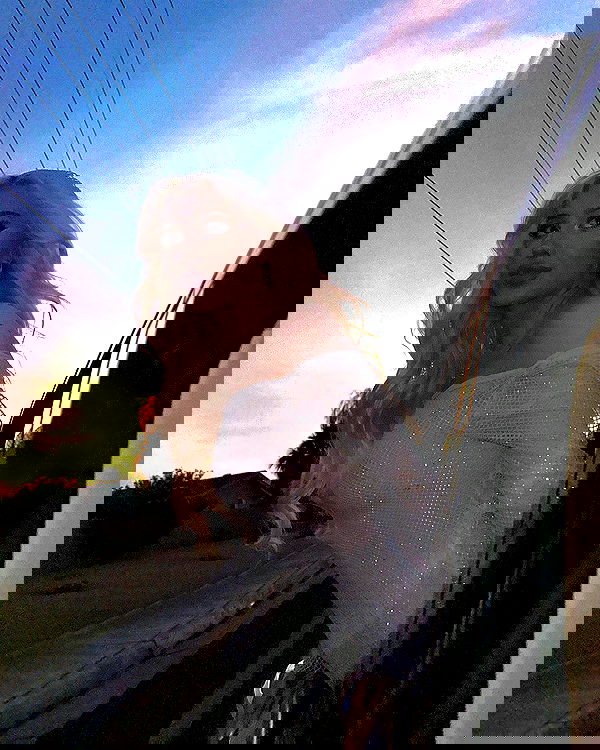 alexandramarianna alexandramarianna archive image