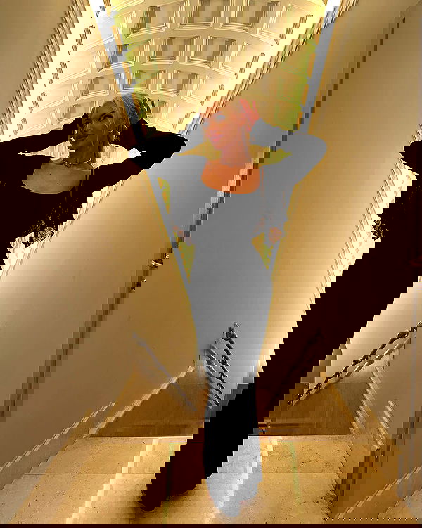 alexandramarianna alexandramarianna archive image