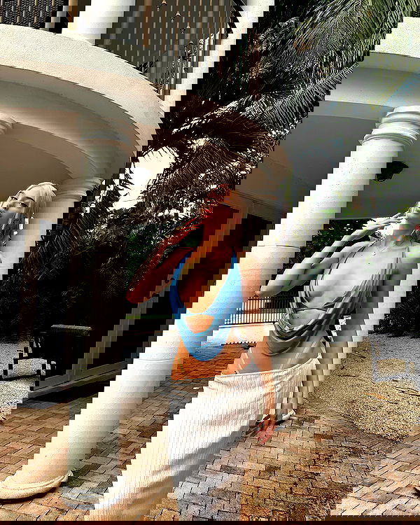 alexandramarianna alexandramarianna archive image