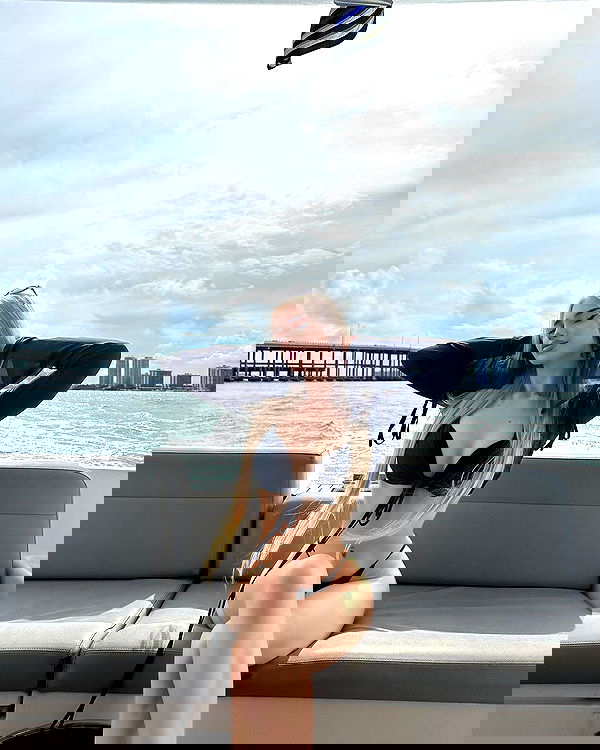 alexandramarianna alexandramarianna archive image