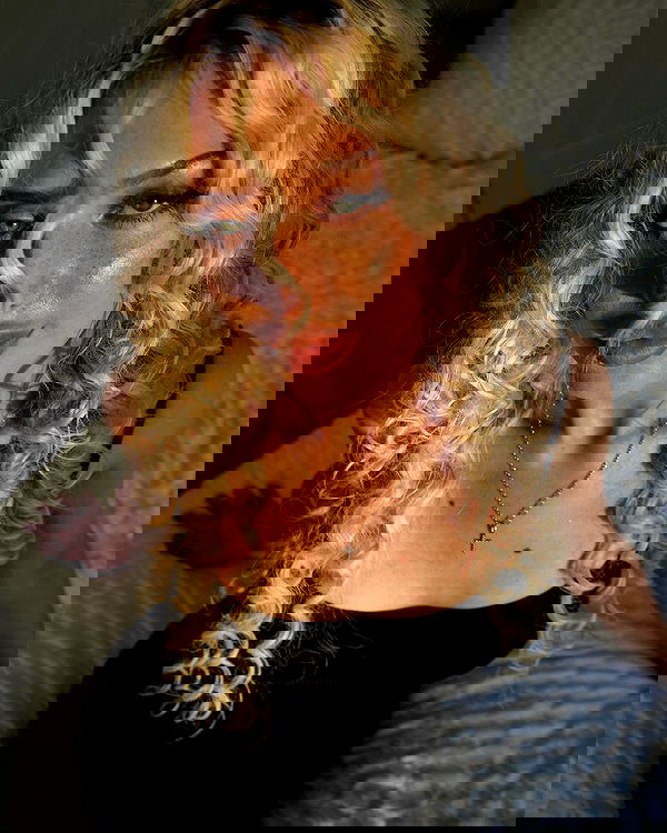 alexandramarianna alexandramarianna archive image