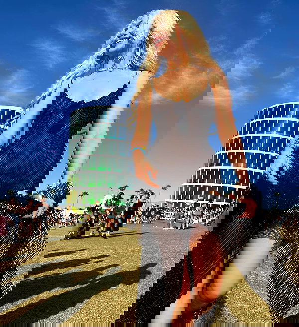 alexandramarianna alexandramarianna archive image