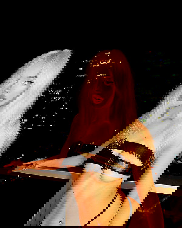 alexandramarianna alexandramarianna archive image