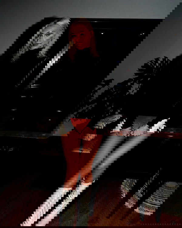 alexandramarianna alexandramarianna archive image