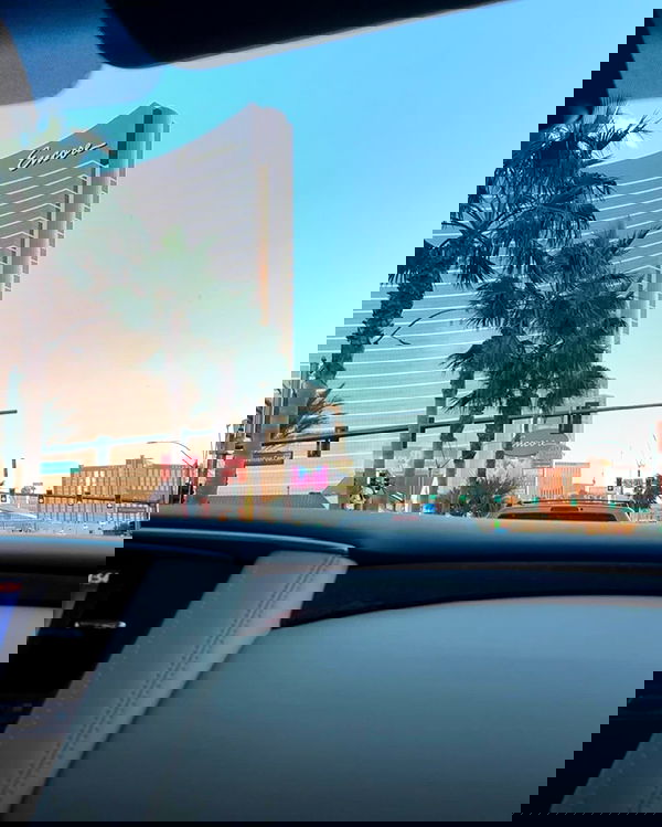 alexandramarianna alexandramarianna archive image