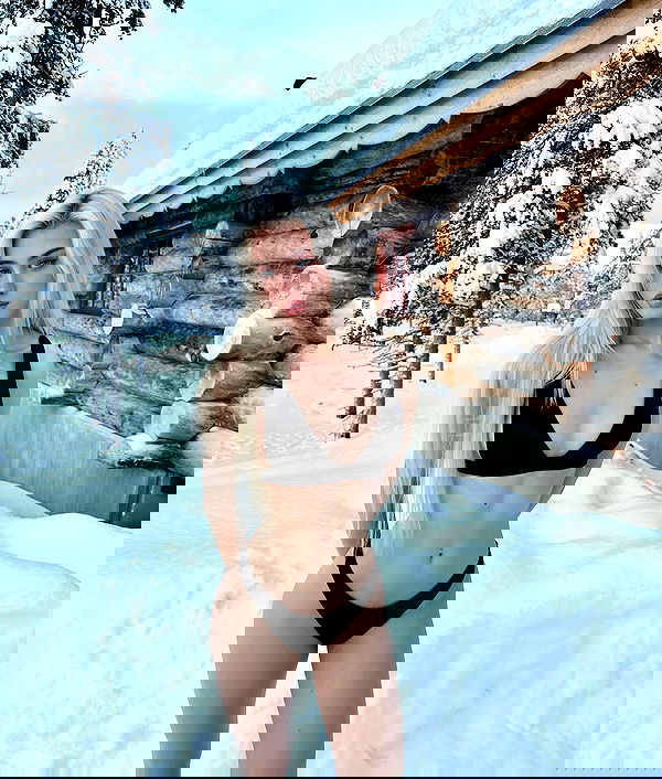 alexandramarianna alexandramarianna archive image