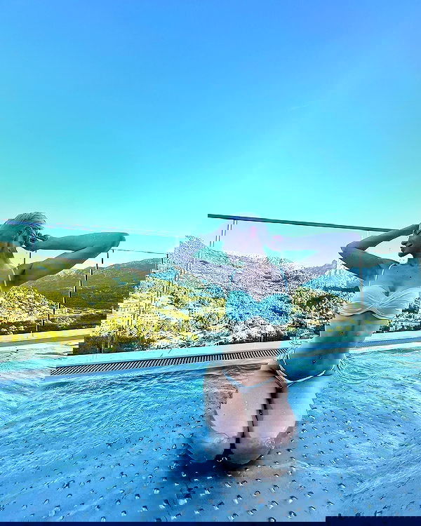 alexandramarianna alexandramarianna archive image