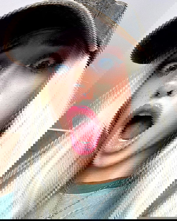 alexandramarianna alexandramarianna archive image