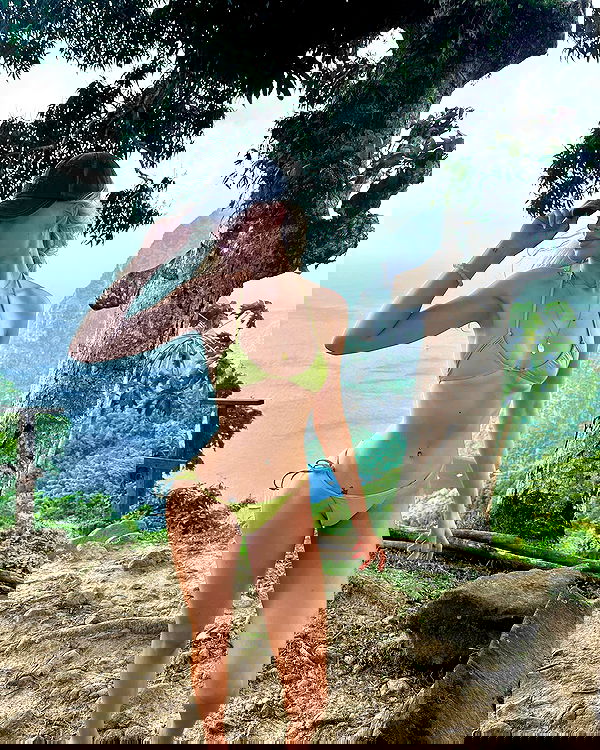 alexandramarianna alexandramarianna archive image