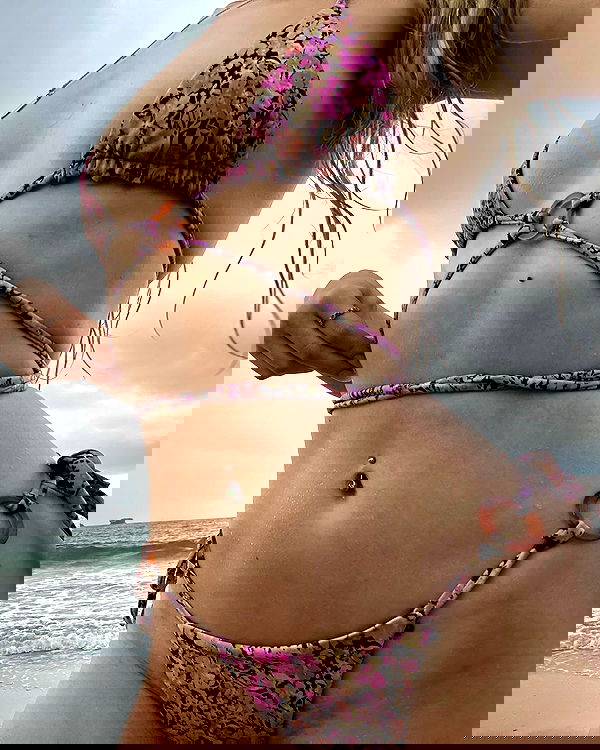 alexandramarianna alexandramarianna archive image