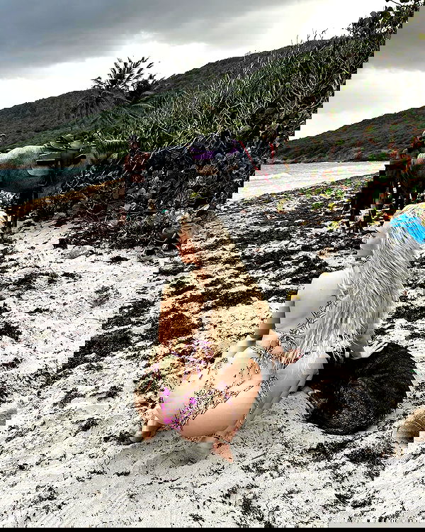 alexandramarianna alexandramarianna archive image