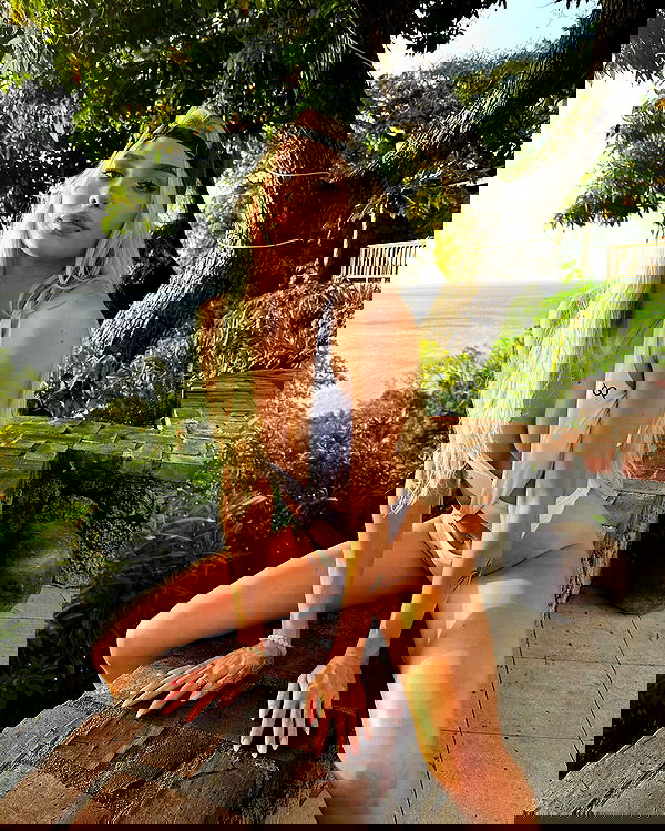 alexandramarianna alexandramarianna archive image