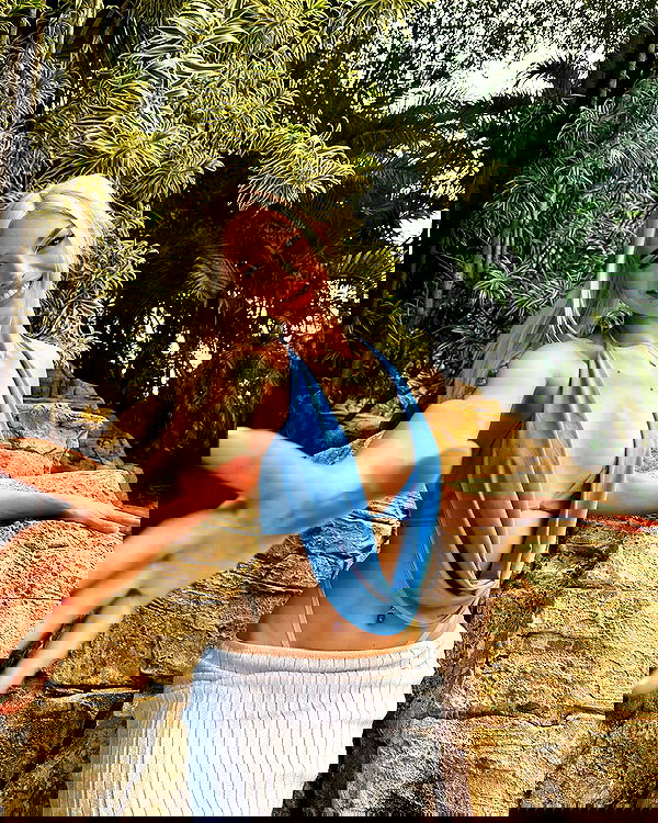 alexandramarianna alexandramarianna archive image