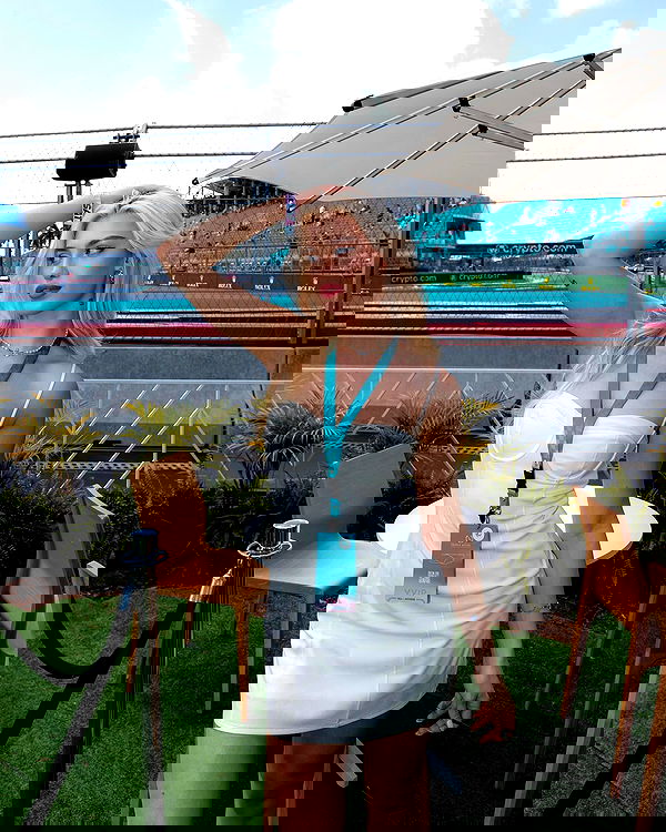 alexandramarianna alexandramarianna archive image