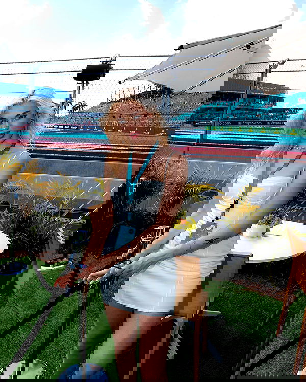 alexandramarianna alexandramarianna archive image