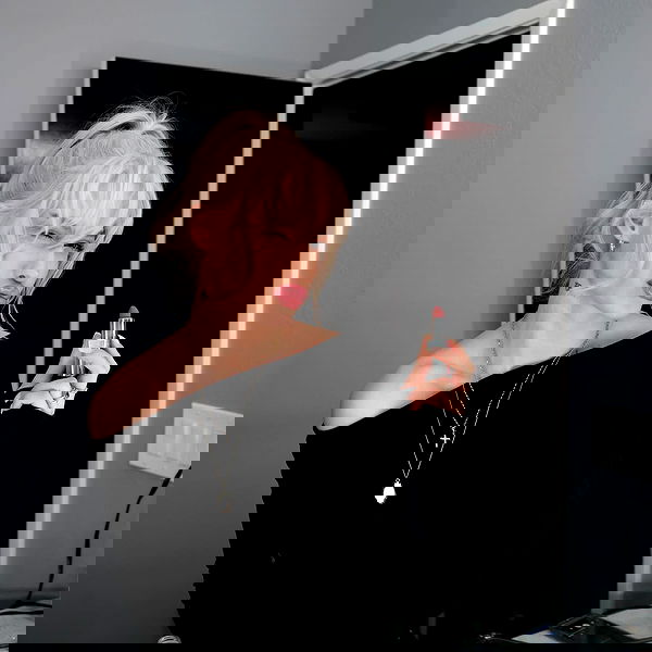 alexandramarianna alexandramarianna archive image