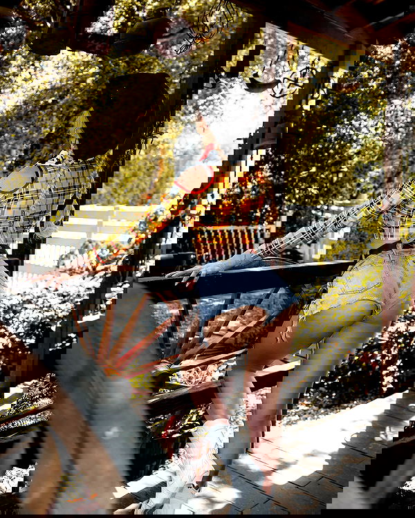 alexandramarianna alexandramarianna archive image