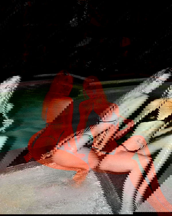 alexandramarianna alexandramarianna archive image