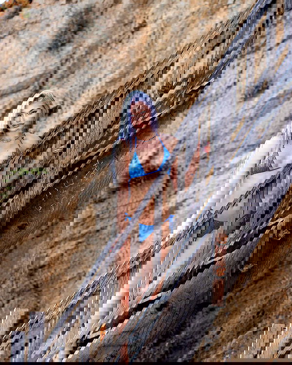 alexandramarianna alexandramarianna archive image