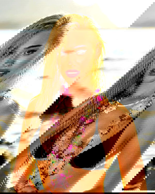 alexandramarianna alexandramarianna archive image