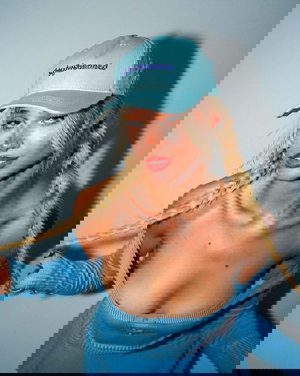 alexandramarianna alexandramarianna archive image