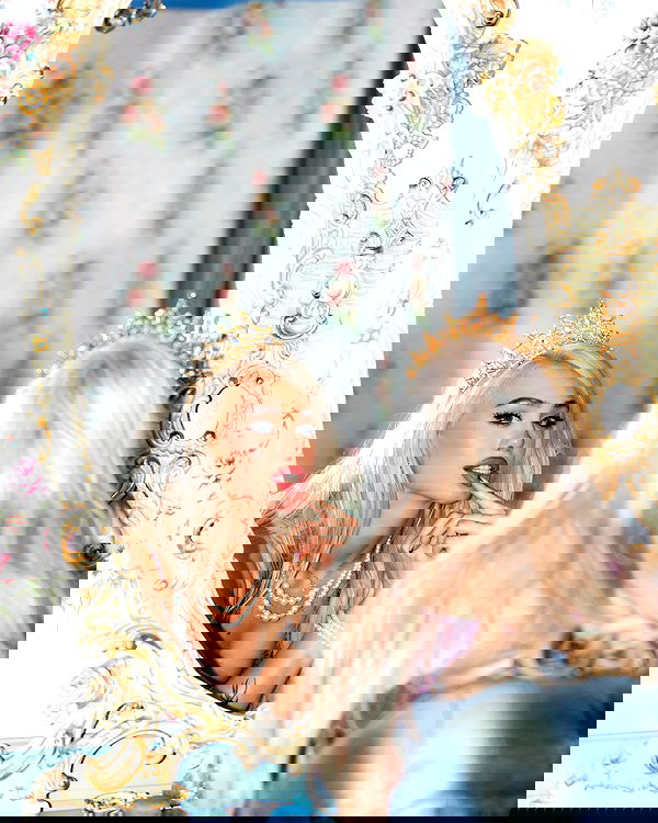 alexandramarianna alexandramarianna archive image