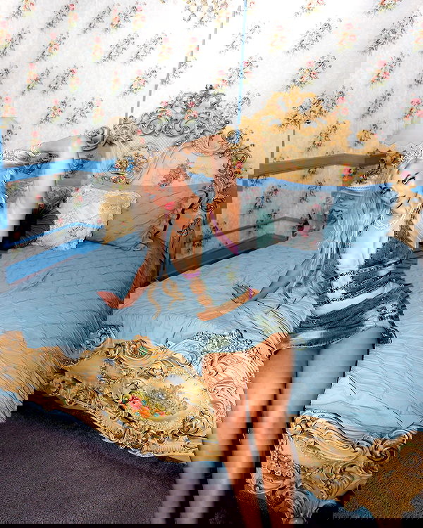 alexandramarianna alexandramarianna archive image