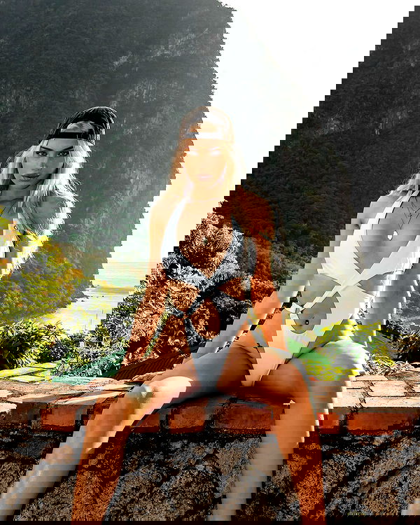 alexandramarianna alexandramarianna archive image