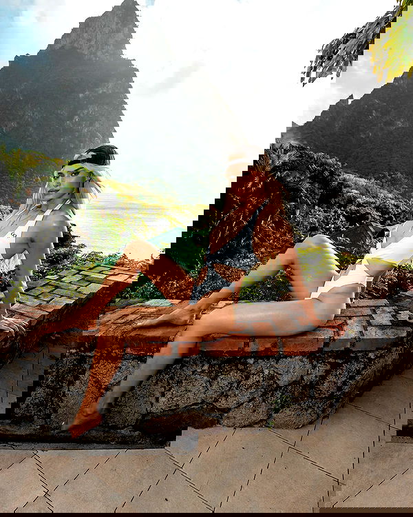 alexandramarianna alexandramarianna archive image