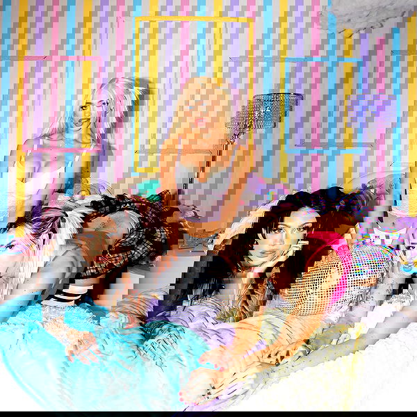 alexandramarianna alexandramarianna archive image