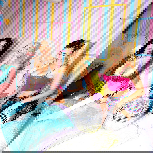 alexandramarianna alexandramarianna archive image