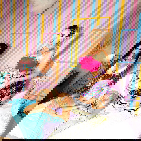 alexandramarianna alexandramarianna archive image